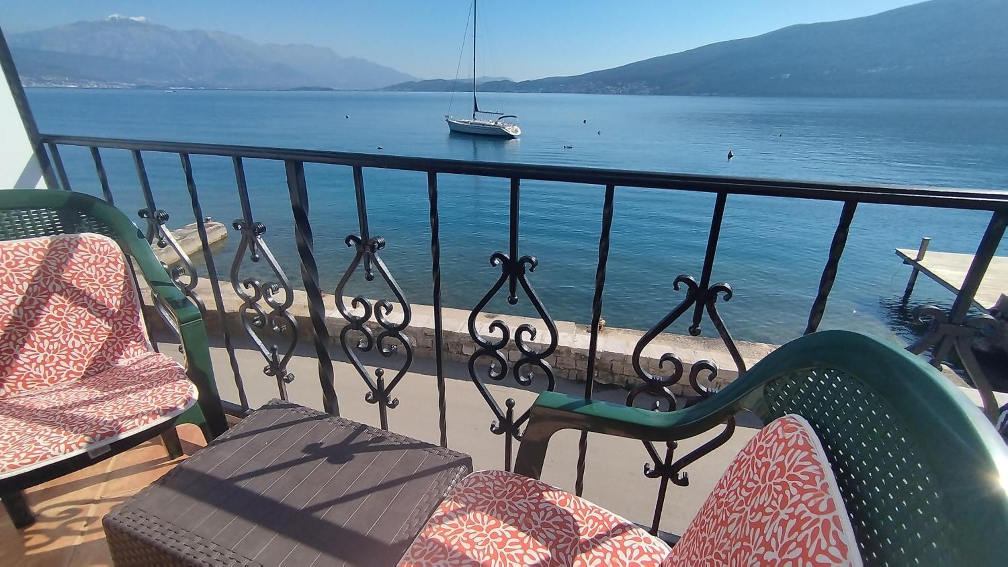 Rooms Beba Herceg Novi Exterior photo